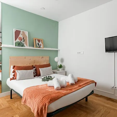 Charming Sol Studios Madrid Exterior photo